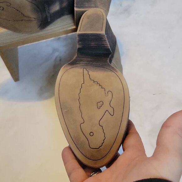 Rocket Dog Beige Lace Up Booties Size 8 - Picture 6 of 8